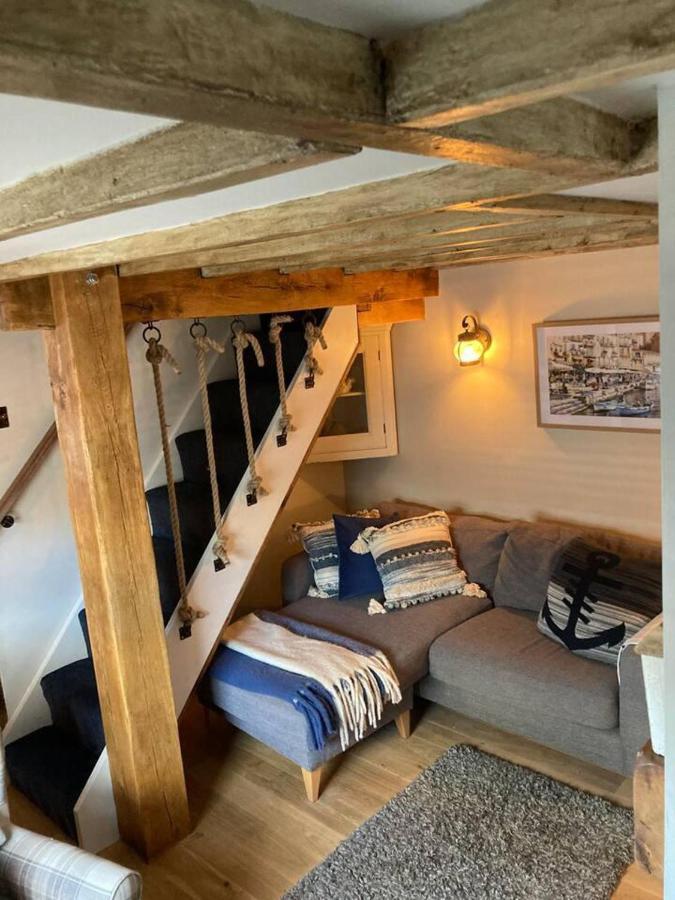 Stunning Quirky 2-Bed Cottage In New Brighton ولاسي المظهر الخارجي الصورة