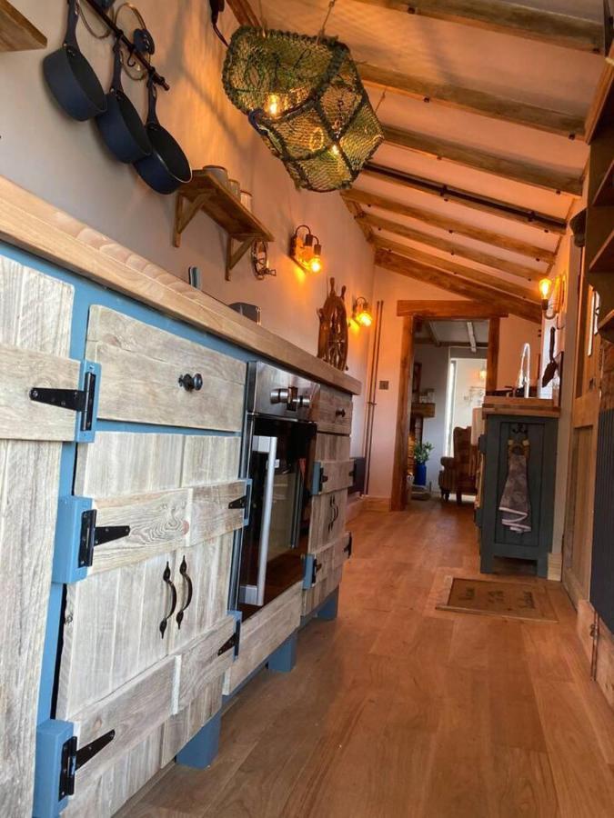 Stunning Quirky 2-Bed Cottage In New Brighton ولاسي المظهر الخارجي الصورة